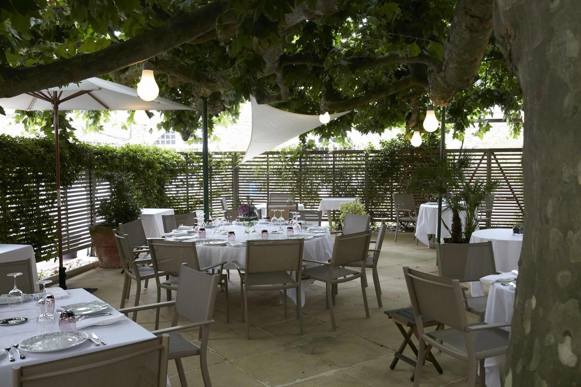 Hôtel Claude Darroze Langon  Buitenkant foto